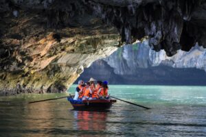 Halong Bay one day cruise